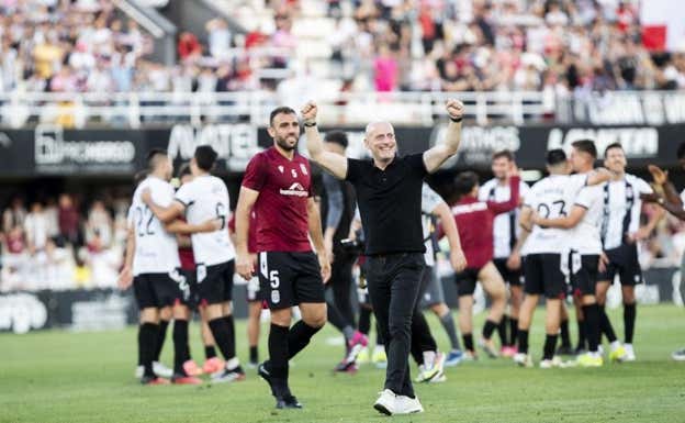 Julián Calero el dia de la salvación del Cartagena LALIGA