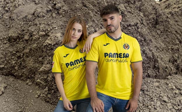 Primera equipación del Villarreal.  VILLARREAL