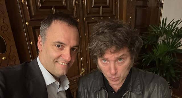 Argentina estalla por el desplante a Maradona de un portavoz de Milei: “No se puede ningunear a la persona que hizo feliz a un país”