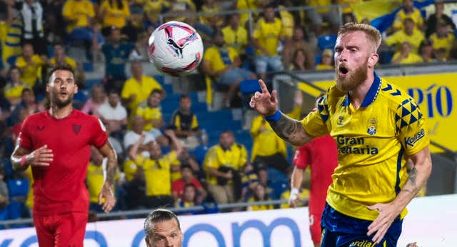 Oli McBurnie, un escocés pelirrojo para que los dolores en ataque de Las Palmas sean menos