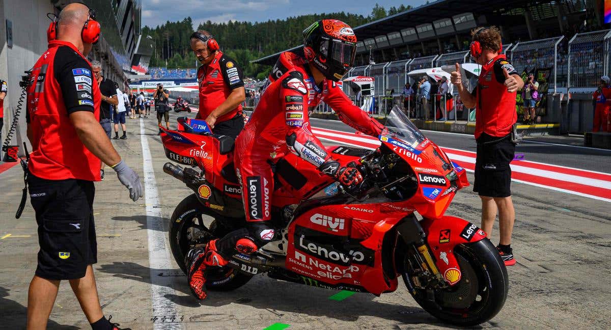 Bagnaia sale a pista en los entrenamientos libres del GP de Austria.