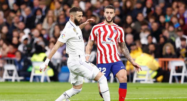 El Al-Ittihad vuelve a aparecer en el horizonte de Mario Hermoso