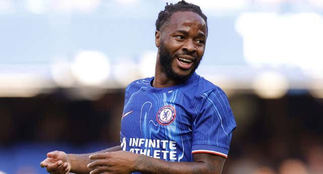 Sterling, el primero en quejarse por caerse de una lista del Chelsea: «Esperamos más claridad sobre la situación actual«