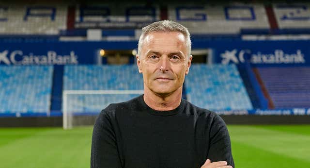 Fran Escribá recuerda los días más críticos en el Valencia y se sincera sobre Quique: «Fue como un matrimonio, estuvimos muy enamorados pero luego te desenamoras»