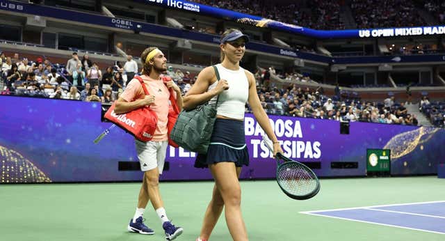 Tsitsipas y Badosa se estrenan como pareja con su primer título, un jugoso premio y un reto para el US Open
