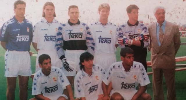 Los primeros galácticos del Real Madrid se presentaron con un notario y las triquiñuelas de Ramón Mendoza