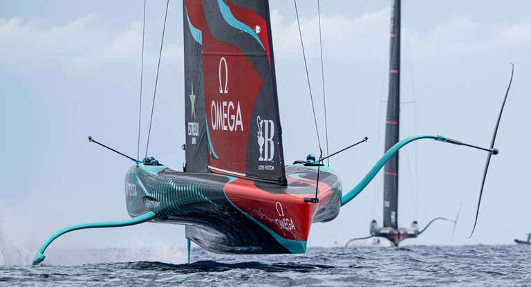 El Emirates New Zealand, defensor de la Copa América de vela.