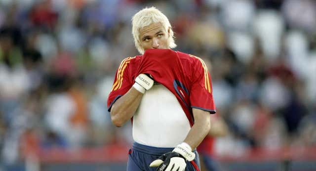 Santi Cañizares recuerda sus camisetas más preciadas: «Tengo la de Roberto Baggio el día que nos elimina del Mundial»