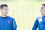 En Lezama no paran de salir porteros, pero a quien el Athletic mima es a Julen Agirrezabala