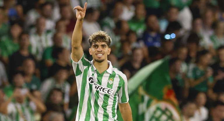 Abde celebra uno de sus goles ante el Kryvbas.