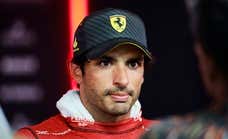 Carlos Sainz promete lucha con Charles Leclerc: “Parece que solo miráis a mi compañero”
