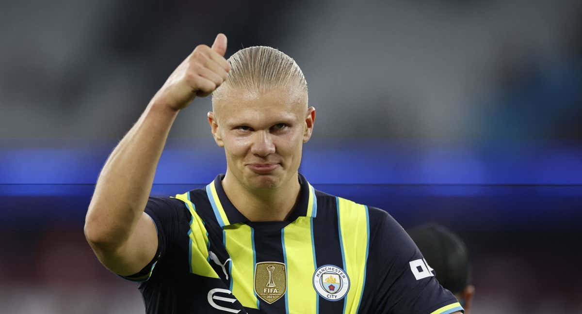 Haaland marcó tres goles al West Ham.