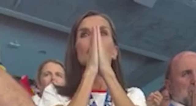 La Reina Letizia estuvo presente en las finales de natación.