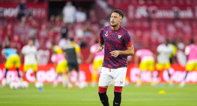 Acuerdo entre Rayados y el Sevilla por Ocampos