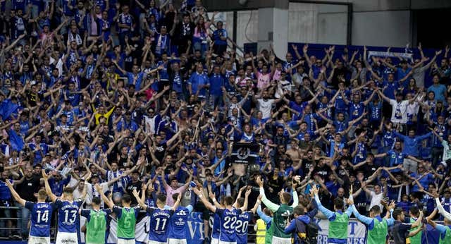 Dos versiones y un plantón desencadenan la última riña entre Oviedo y Sporting de Gijón