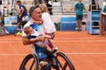 Runrún en el tenis en silla de ruedas con el rival de Martín de la Puente y una silla de 100.000 euros