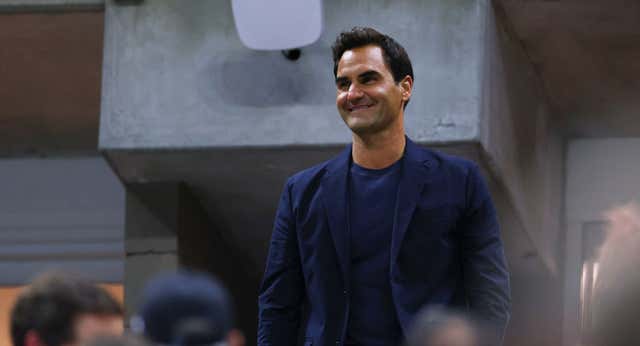 La nostalgia en el regreso de Federer se resume en una frase: «La camiseta planchada, el pelo perfecto… como cuando jugaba»