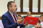 La Federación considera a Galán un «friki»... pero marca el paso ante el 'Caso Rocha' y le temen