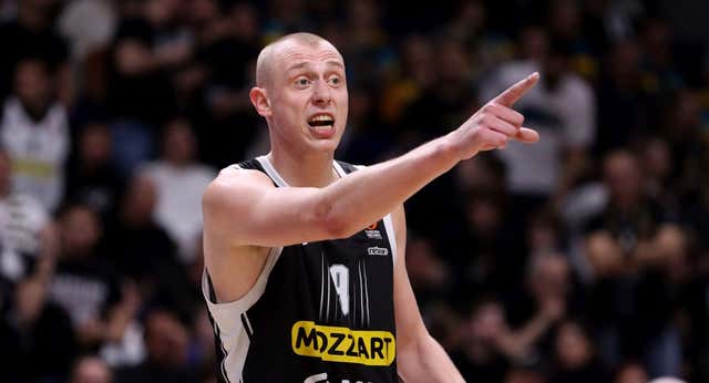 Amenazas, chantaje, presiones y un fraude provocaron la ‘huida’ de Alen Smailagic del Partizan