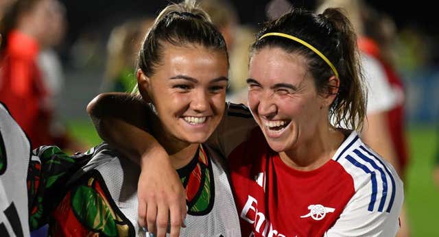 Mariona Caldentey levanta pasiones en Inglaterra y ya tiene hasta su propia canción: “Al principio, no me di cuenta de que me lo cantaban a mí’