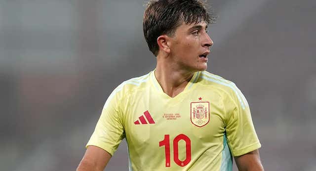 El «sabía que lo iba a aprovechar» que Pablo Torre corrobora en la Sub-21, enamoró a Flick y frenó su salida del Barça