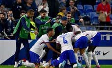 Deschamps se cura la herida sin Mbappé ni Griezmann