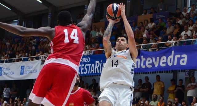 El cruce de cables de Hezonja casi empaña la machada de Gaby Deck