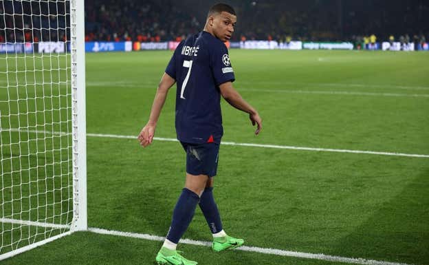 Mbappé, en su último partido de Champions con el PSG.  AFP