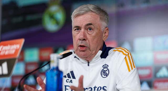 Ancelotti reivindica sus 29 años de entrenador y zanja cualquier debate con Rodrygo: “Si hay un problema de celos lo voy a detectar”