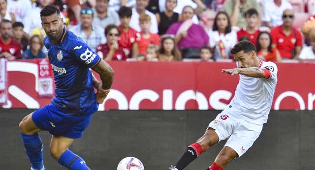 Navas se echa al Sevilla a sus espaldas y marca el camino hacia la primera victoria… ante un Getafe de espaldas al gol