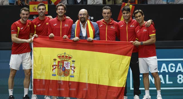 El dobles da el liderato del Grupo B a España en la Davis