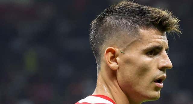 Álvaro Morata se olvida de su paso por el Atlético para ser el rey de Milán: «Los primeros días solo vendíamos camisetas suyas»