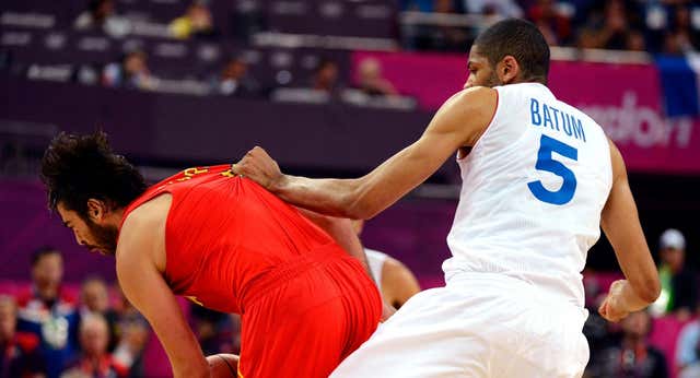 Nicolas Batum, el hombre que golpeó a Navarro y se convirtió en ‘enemigo’ de España, pone fin a su carrera internacional