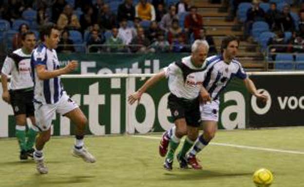 En qué quedó la Liga de Fútbol Indoor, que vio a Fran encararse con la afición del Celta y a Julen Guerrero meterle cinco a la Real