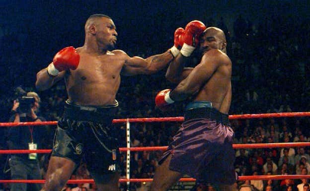 Tyson ante Holyfield.