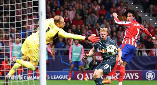Josema Giménez vuela alto para darle los primeros tres puntos al Atlético en la nueva Champions