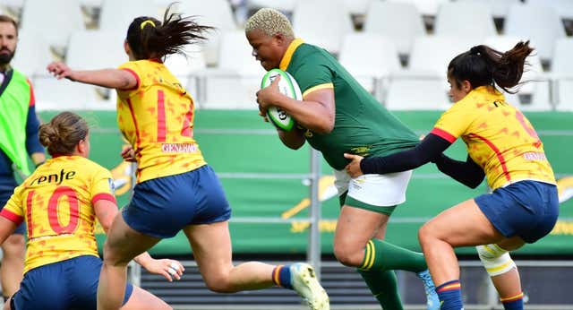 Sudáfrica hurga en el punto débil de las Leonas XV