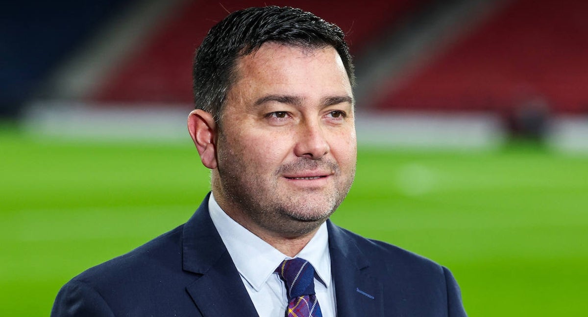 Pedro Martínez Losa, seleccionador escocés, durante un partido de la Women's Nations League.