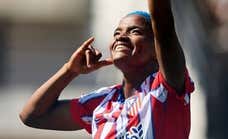 Rasheedat Ajibade zarandea los registros de Liga F, olvida los “altibajos” y hace soñar al Atlético