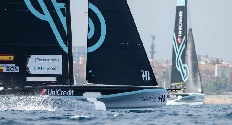 El Sail Team BCN le enseña la proa al Swedish Challenge.