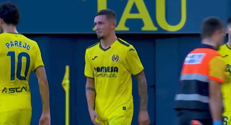 Yeremy Pino, llorando tras la lesión de Ter Stegen.