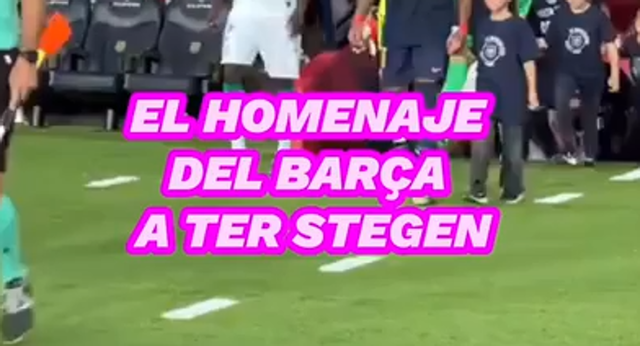 El Barça salió al partido contra el Getafe con camisetas de apoyo al portero alemán