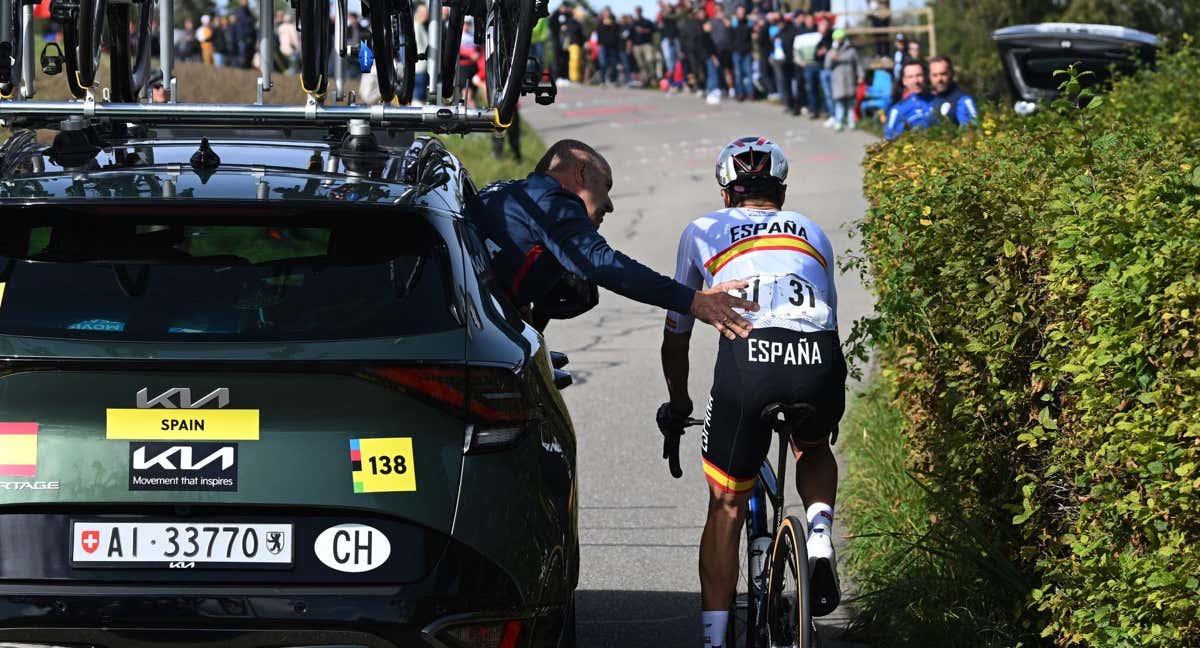 Mikel Landa, instantes antes de abandonar.