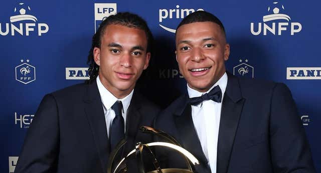 Una cuestión ‘diplomática’ y un ex del PSG separaron a la familia Mbappé
