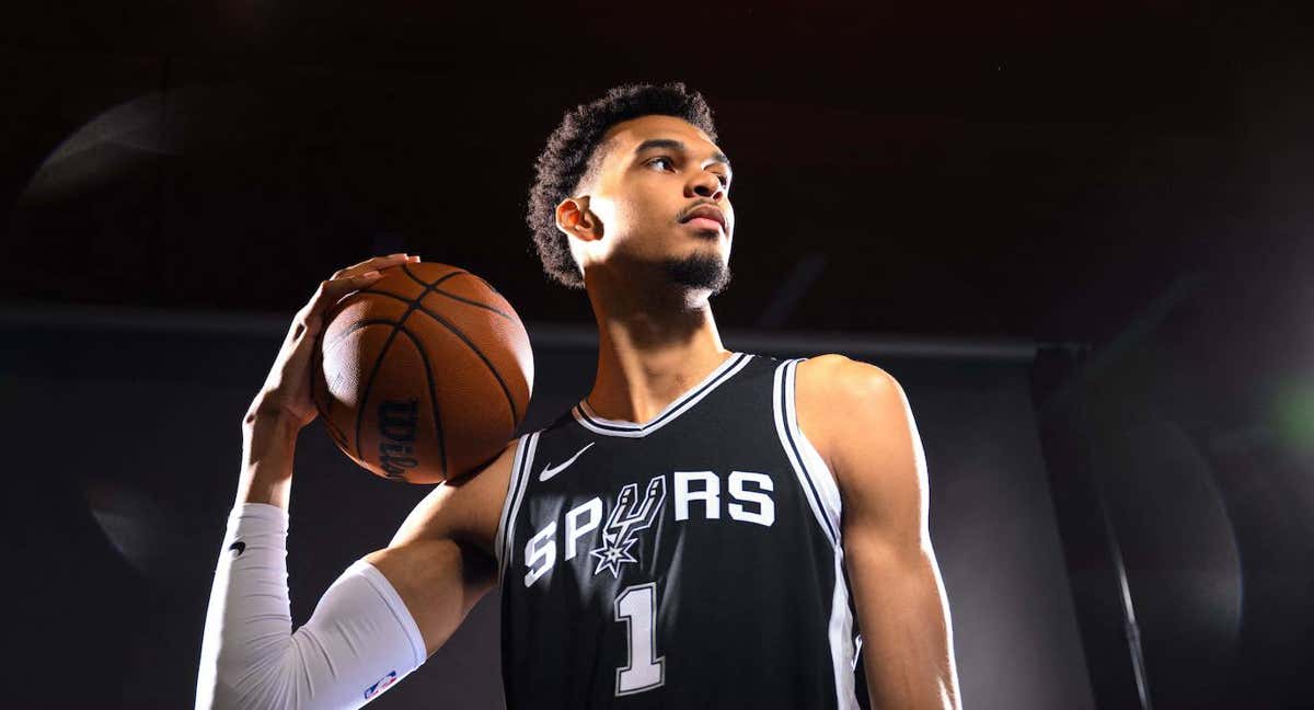Wembanyama, en el media day de los Spurs.