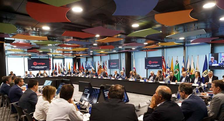 Imagen de archivo de una Asamblea de Clubes de LaLiga.