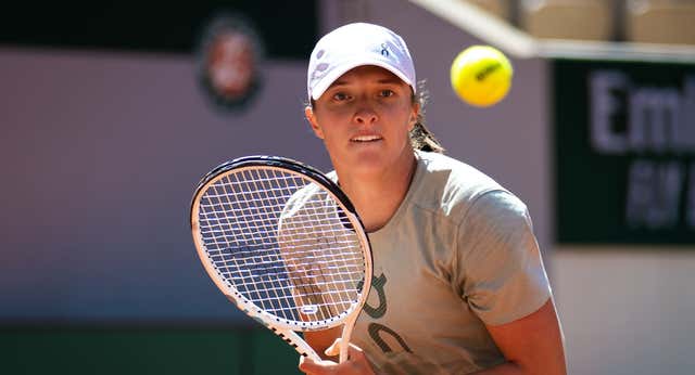 Sorpresón en la WTA: la número 1 del mundo Iga Swiatek se separa de su entrenador