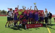 El Parla Escuela se llama 'Fair Play' y luchaba por la Copa mientras su presidente entrenaba en Primera División