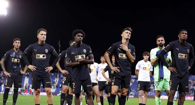 El Valencia no se levanta en Butarque y se come una bronca que corresponde a Peter Lim