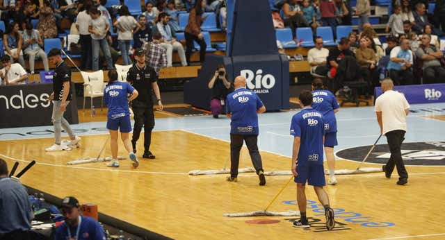 Baloncesto de nivel, instalaciones… no tanto